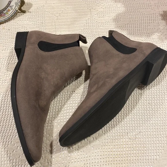 ASOS Men’s Size 7 Taupe Suede Like Boots - Never Worn - Picture 6 of 9